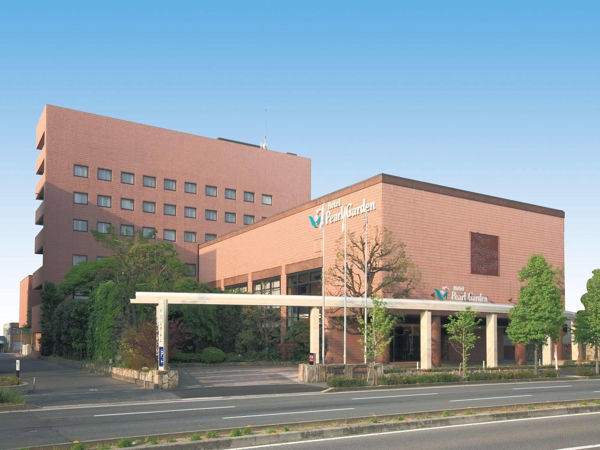 Hotel Pearl Garden Takamatsu Exteriör bild